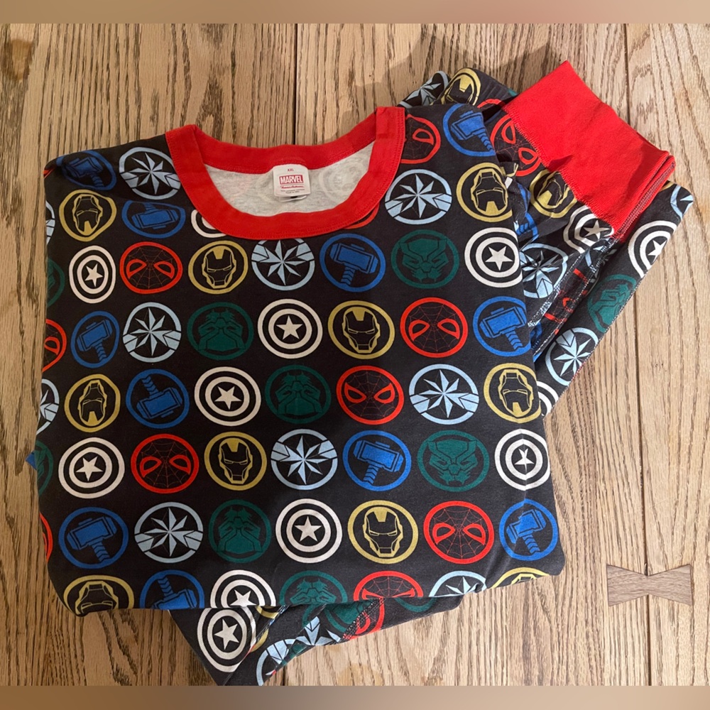Hanna Anderson Marvel long john pajamas